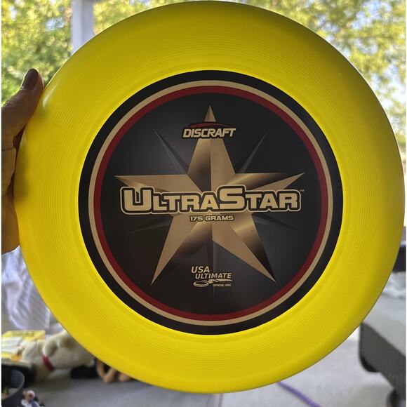 DISCRAFT ULTRASTAR 175 GRAMS USA ULTIMATE OFFICIAL DISC Glowing Neon Yellow - Picture 1 of 2